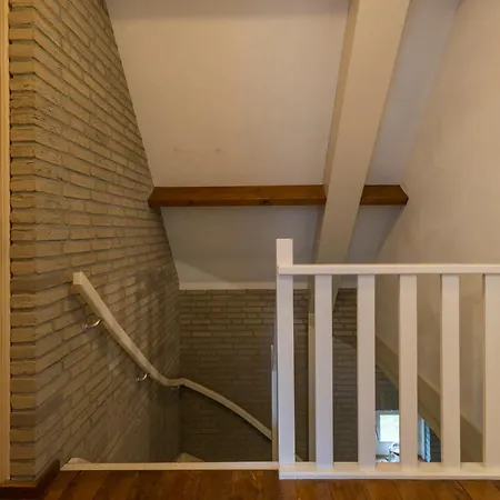 W Free Parking, View & Space *