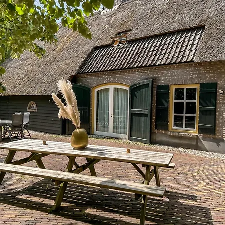 Farm stay W Free Parking, View & Space Boxtel